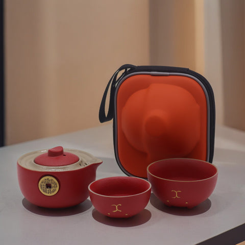 Money Cat Teapot Set - Two Cups - Travel Pack - Red - Black
