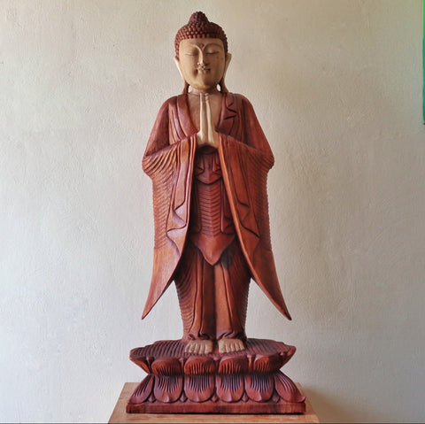 Standing welcome Buddha - 1M