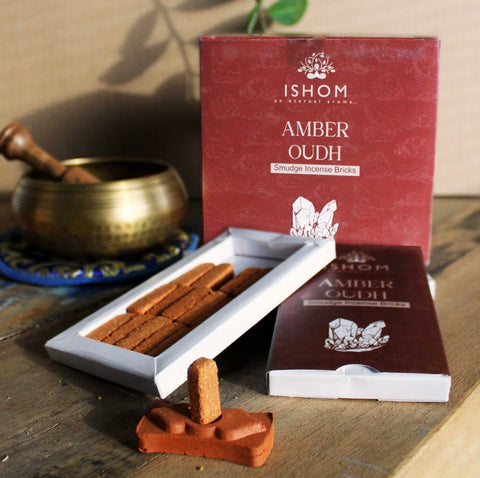 ISHOM Pack of 15 Natural Incense Smudge Bricks and Burner