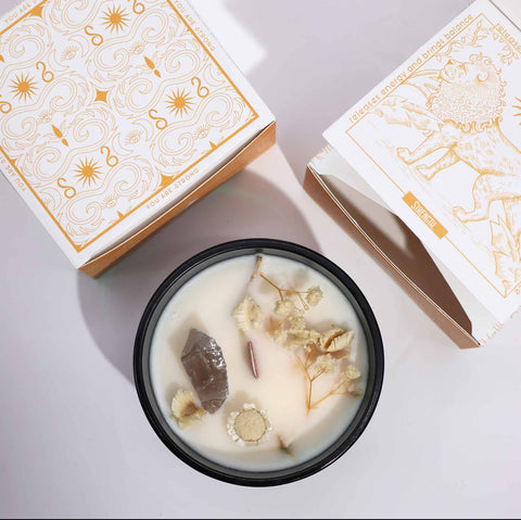 Hop Hare Crystal Magic Flower Candle - The Lion